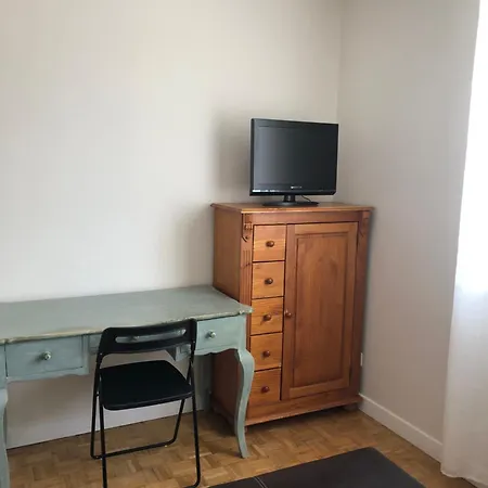 Chambre Confortable * Vienne (Isere)