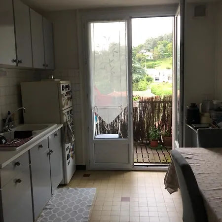 Chambre Confortable Vienne (Isere)